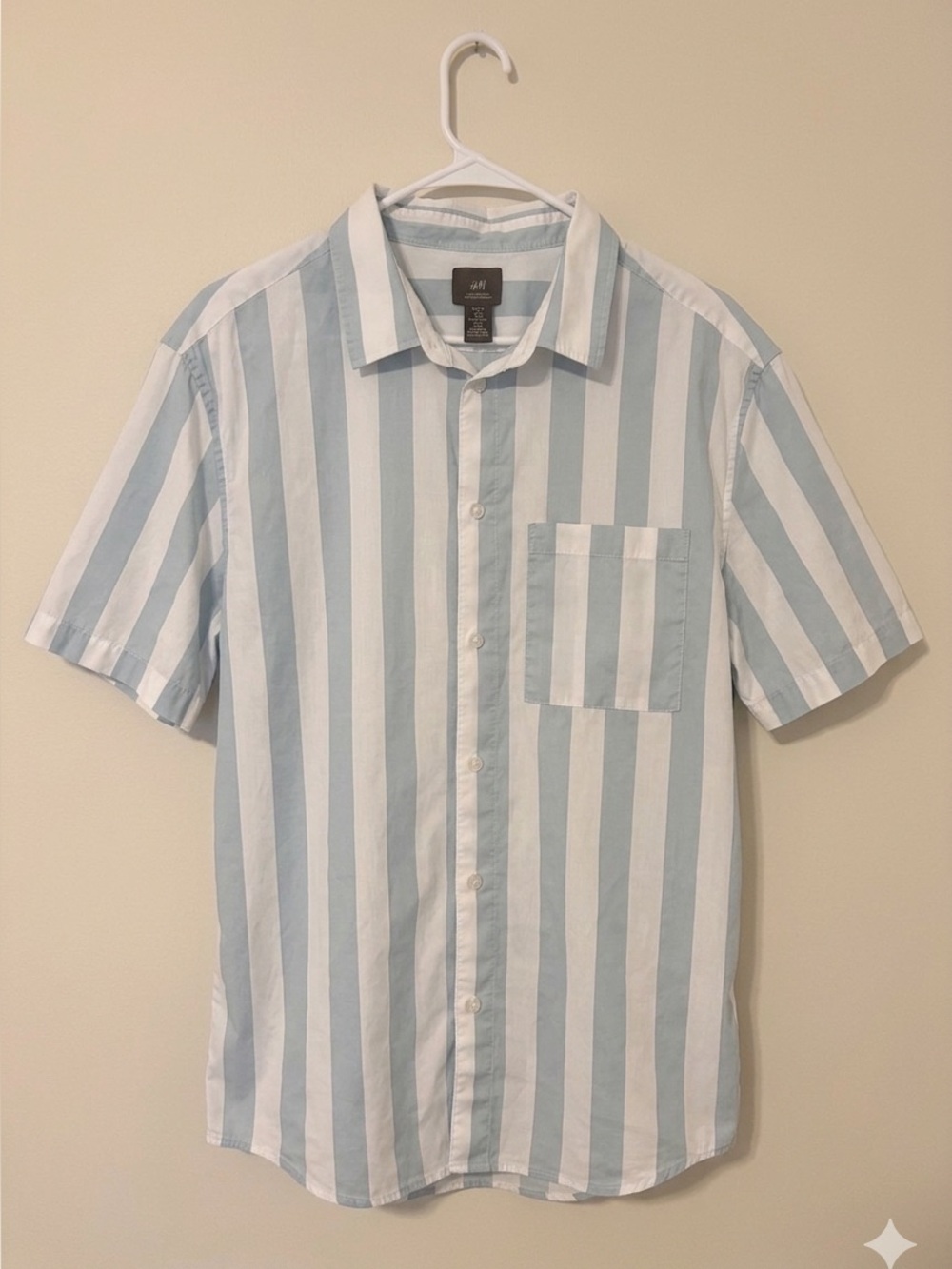 H&M Men's Casual Blue and White Striped Shirt